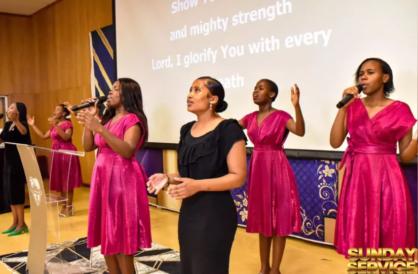 BLW Wits Main praise moment
